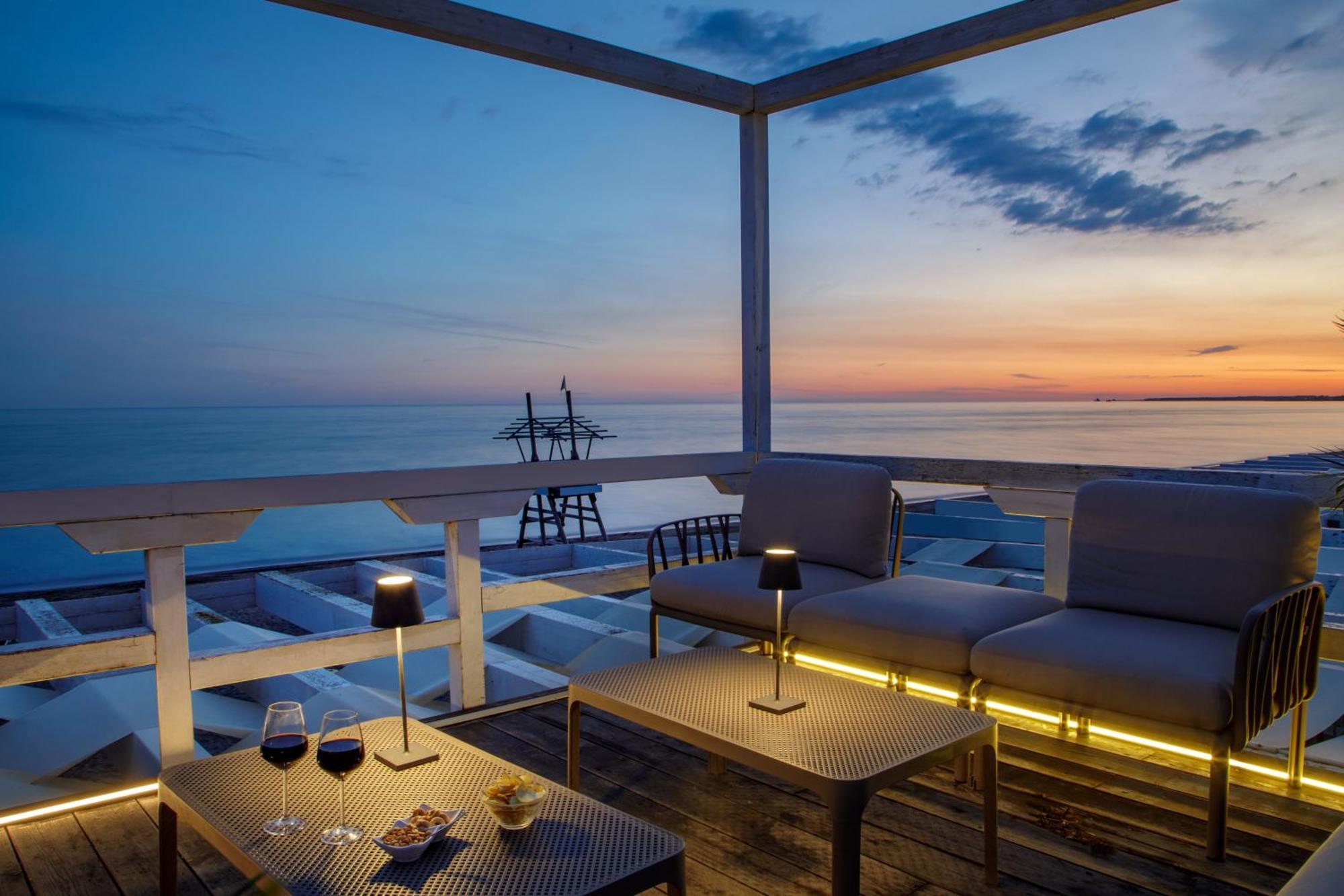 Hotel Tirreno لاتينا المظهر الخارجي الصورة